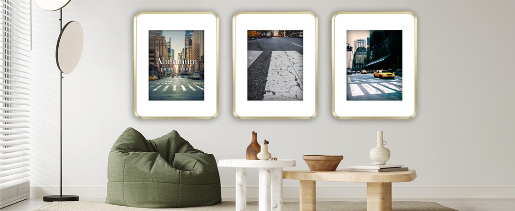 Aluminum picture frame in living room Aluminum picture frame in living room